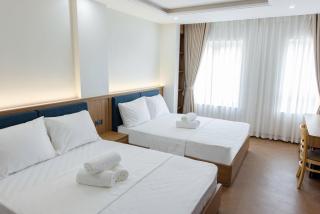 Uniland Ninh Bình Hotel - 8