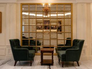Midway Park Hotel - 9