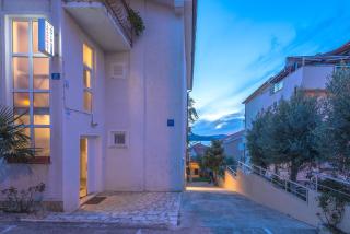 Apartments Cvita Sučić - Trogir - 5
