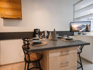 Apt cosy 4 pers, 2 ch, rénové, départ ski aux pieds - FR-1-545-12 - 9