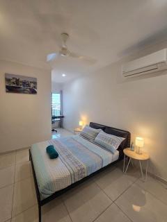 Bayview Fishing Paradise: NT Luxury Marina Escape - Stuart Park - 7