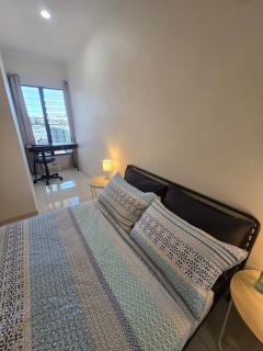 Bayview Fishing Paradise: NT Luxury Marina Escape - Stuart Park - 6