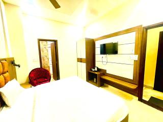 Hotel M Dreams- 2 Min Walk from Golden Temple - 1