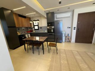 2 Bedrooms Apartment in Zahra Sidi Abdelrahman - 8