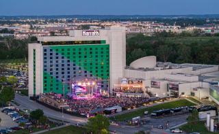 Harrah's Council Bluffs Hotel & Casino - A Caesars Rewards Destination - 0