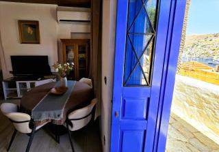 Symi 1 - 7