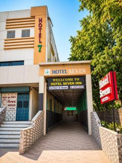 Hotel Seven Inn - 0