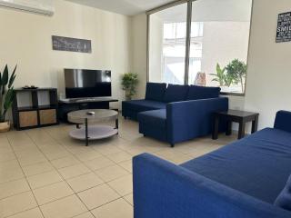 Charming City Centre Apt w Pool - City Flats 303 - 2