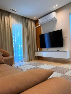 Cozy 2 bedrooms groundf with private garden - 4