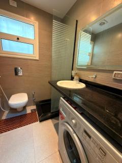 Cozy 2 bedrooms groundf with private garden - 1