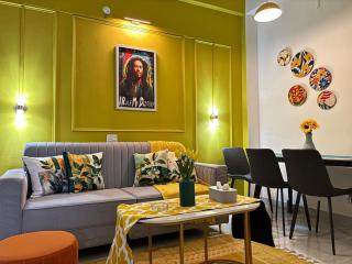 Spark - by BeauMonde Boutique Suites - 0