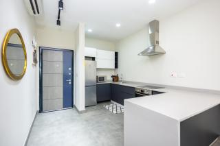 2 Bedroom at labone - 5