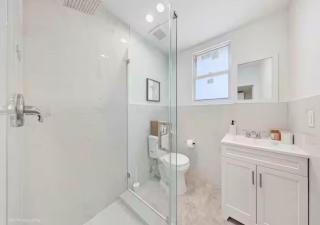 Spacious 3BR House near MIA, Brickell & Downtown - 3