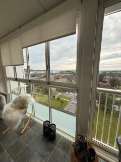 Bright top-floor apartment with panoramic views near ONS - 4