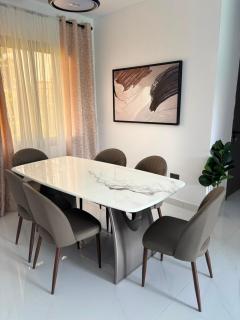 Signature Suite - 6