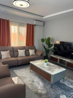 Signature Suite - 5