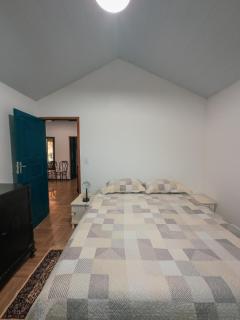 Charmosa casa inteira completa para 6 pessoas, wi-fi,perto de Pedra Azul - 5