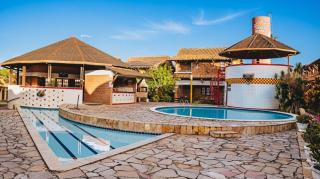 Casa com Piscina Churrasqueira e Jogos em Gravata - 0