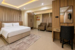 Citadel de Continental Hotel & Suites - 9