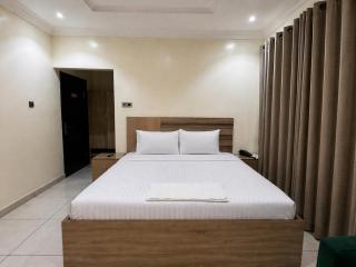 Citadel de Continental Hotel & Suites - 3