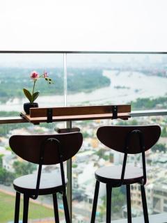 Moondust Drift - Luxury Center 1BR with SofaBed, Free Pool&Gym, Riverview - 1