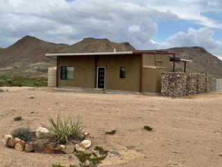 Modern Retreat at Blue Dog Ranch - 4
