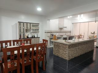 Casa de 2 plantas Recojo gratis del aeropuerto - 0