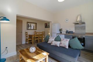 WhiskAwayHomes - Arboretum ground floor apartment - 9