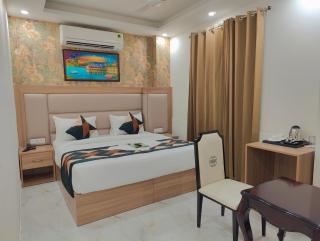 Hotel Decent Premier - IGI Delhi Airport - 3