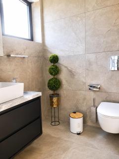 PEARL Premium Suite - 150m Beach & Free Parking - 7