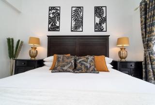 Remedy Harbour Seaview Apartment - 6