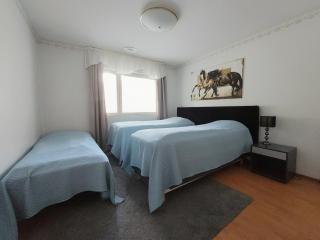 Semi-detached house with sauna & yard near city center - 5