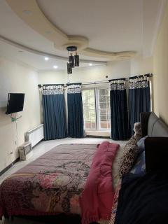 Pine View Cottage - Cozy Secluded Stays - 8