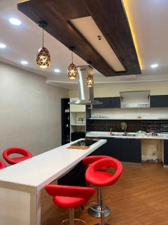 Pine View Cottage - Cozy Secluded Stays - 5