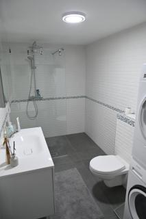 Luxury Duplex with Private Jacuzzi Free Parking - 7