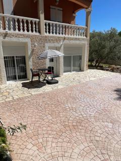 Chez Moyette - 6