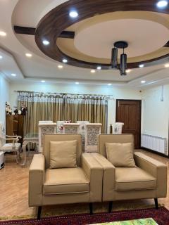 Pine View Cottage - Cozy Secluded Stays - 1