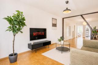 Central Vintage Apartment with BaselCard - 7