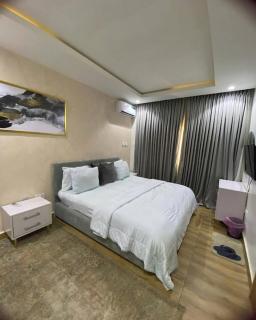 Tega's Hotel & Suites - 5