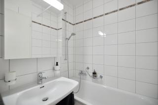 Central Vintage Apartment with BaselCard - 4