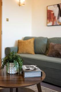 Elegant Castle-Style apartment in Wimbledon - 5