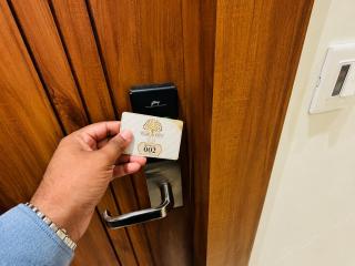 Hotel Vedic Roots - Varanasi - 3