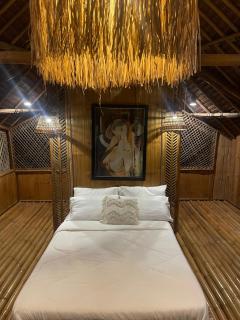 Fully Exclusive, Three Rooms Beach Front Eco Villa - 1