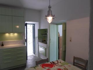 Hidesign Athens Traditional Stone House in Kea's Port - Korissia - 4