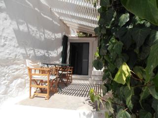 Hidesign Athens Traditional Stone House in Kea's Port - Korissia - 3