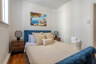 Prime Location Gorgeous 4BR Downtown MTL - 4