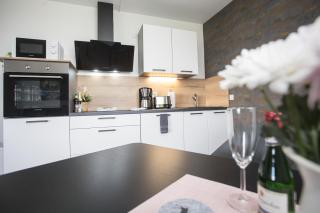 Comfort Apartment - Balcony - Free private parking - 2