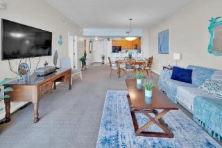 Penthouse Gulf View Suite Near Destin Beach - 8
