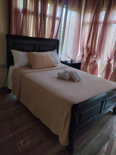 Paris London House in Samana - 9