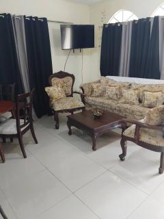 Paris London House in Samana - 7